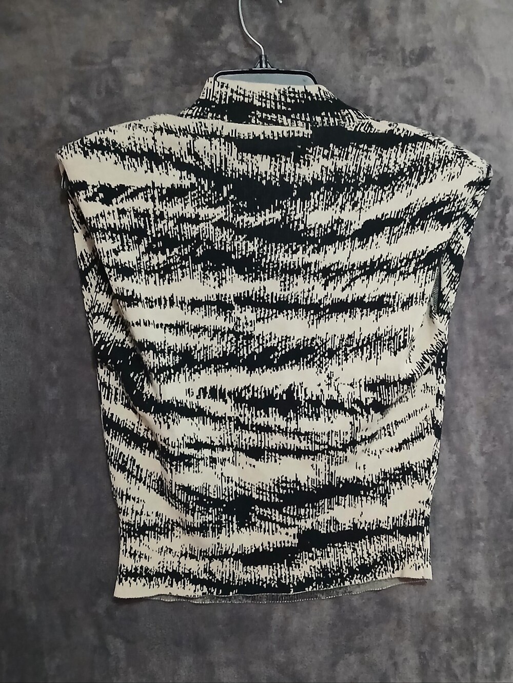 Express Blouse - Picture 2 of 4